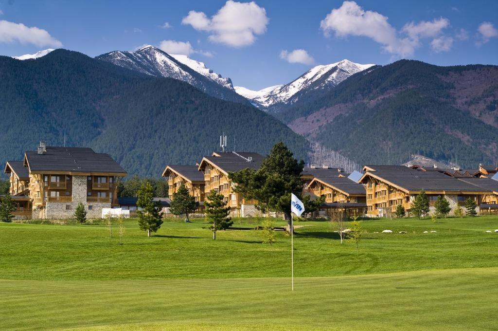 Pirin Golf Hotel Private Studios - Sani, Bansko ราซล็อก ภายนอก รูปภาพ